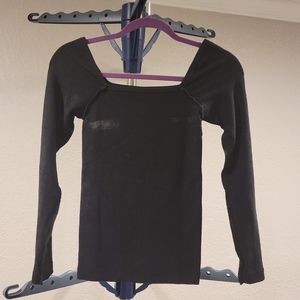 NWT Fabletics Black Off the Shoulder